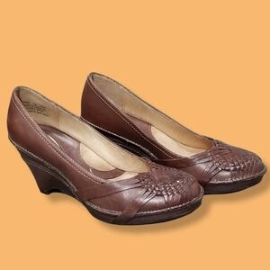 Clarks Women's Shoes Size US 7 Artisan Wedges Brown